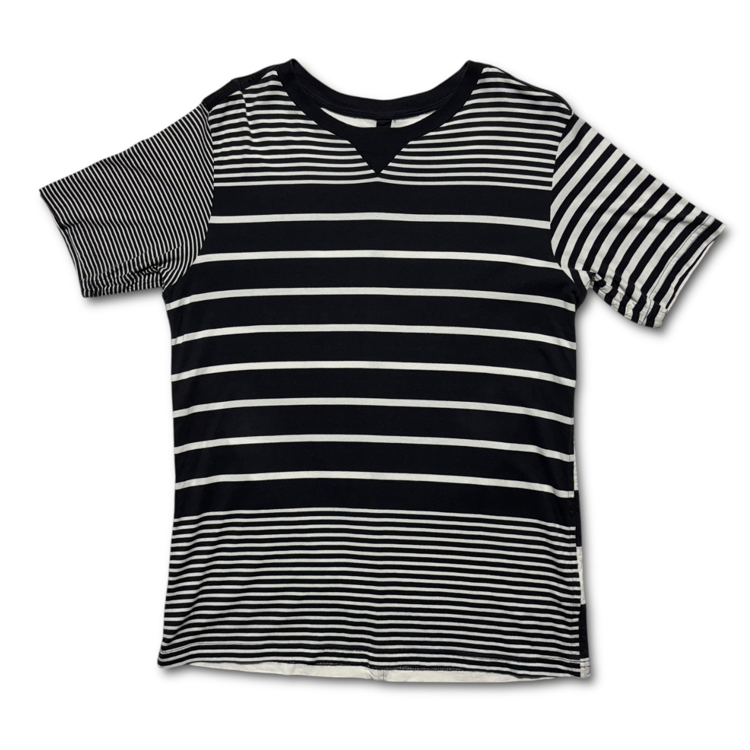 Takahiro Miyashita Soloist border patch tee