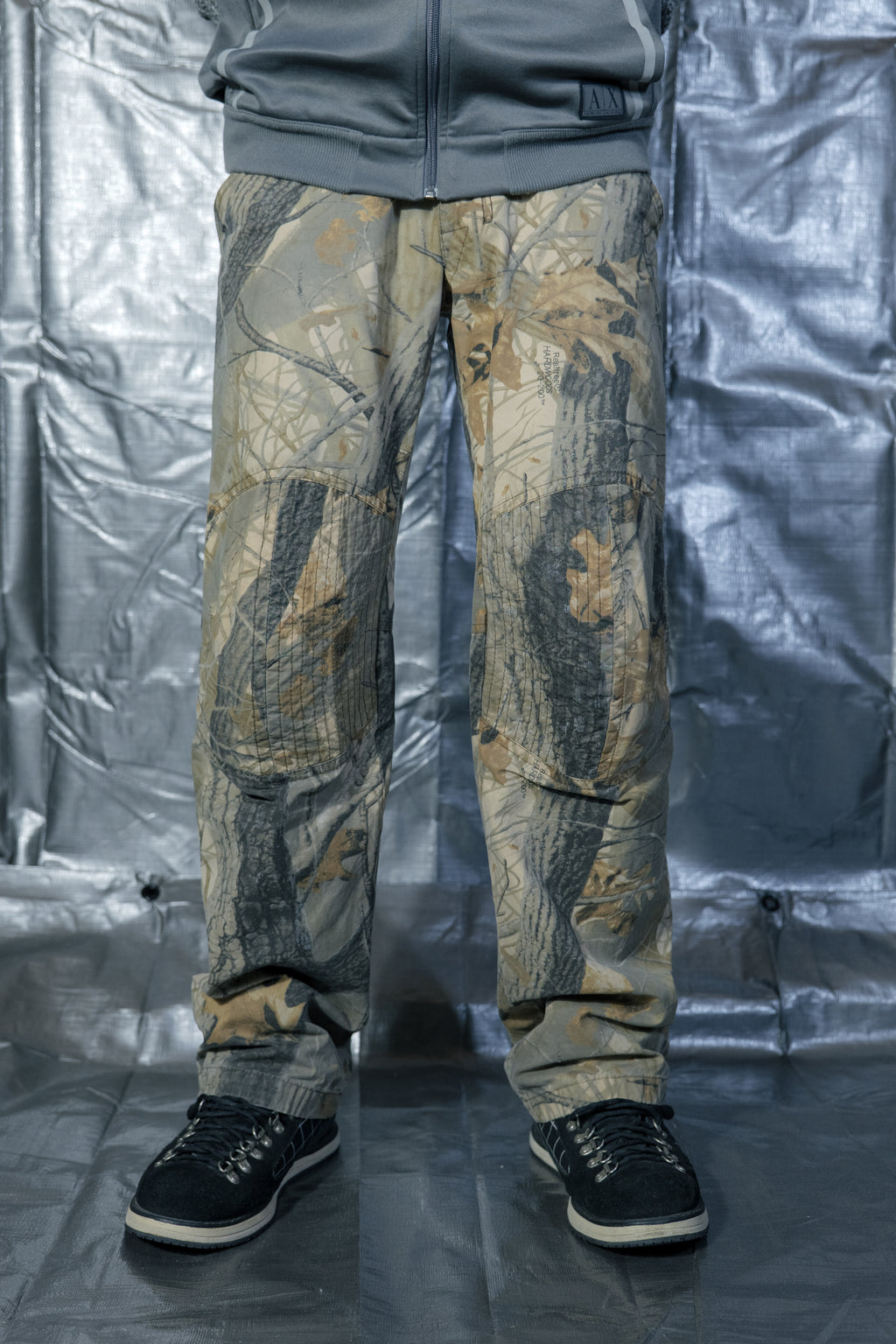 00s Griffin Tree Camo Bontage Pants