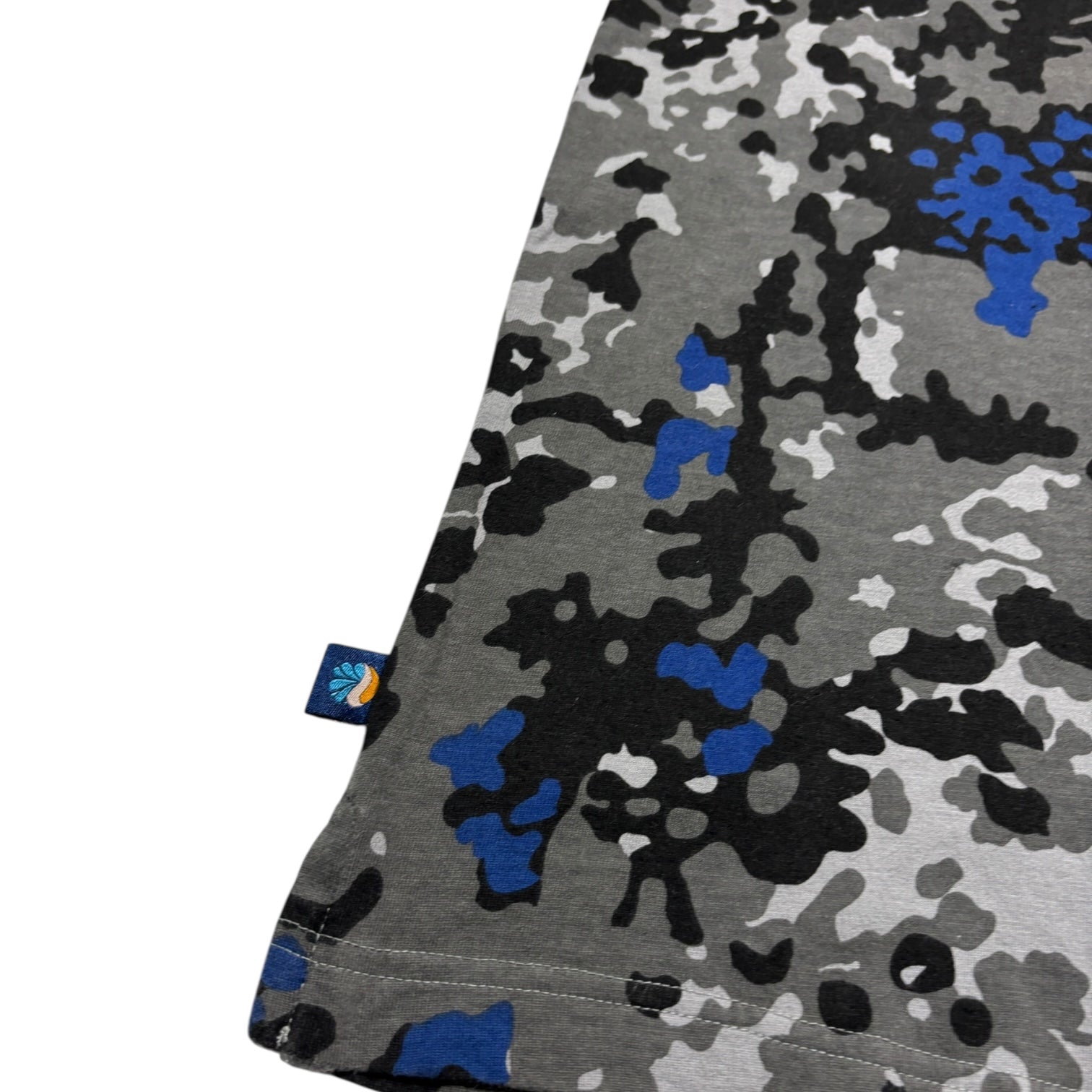 90s Dope UK digital camo Tee grey