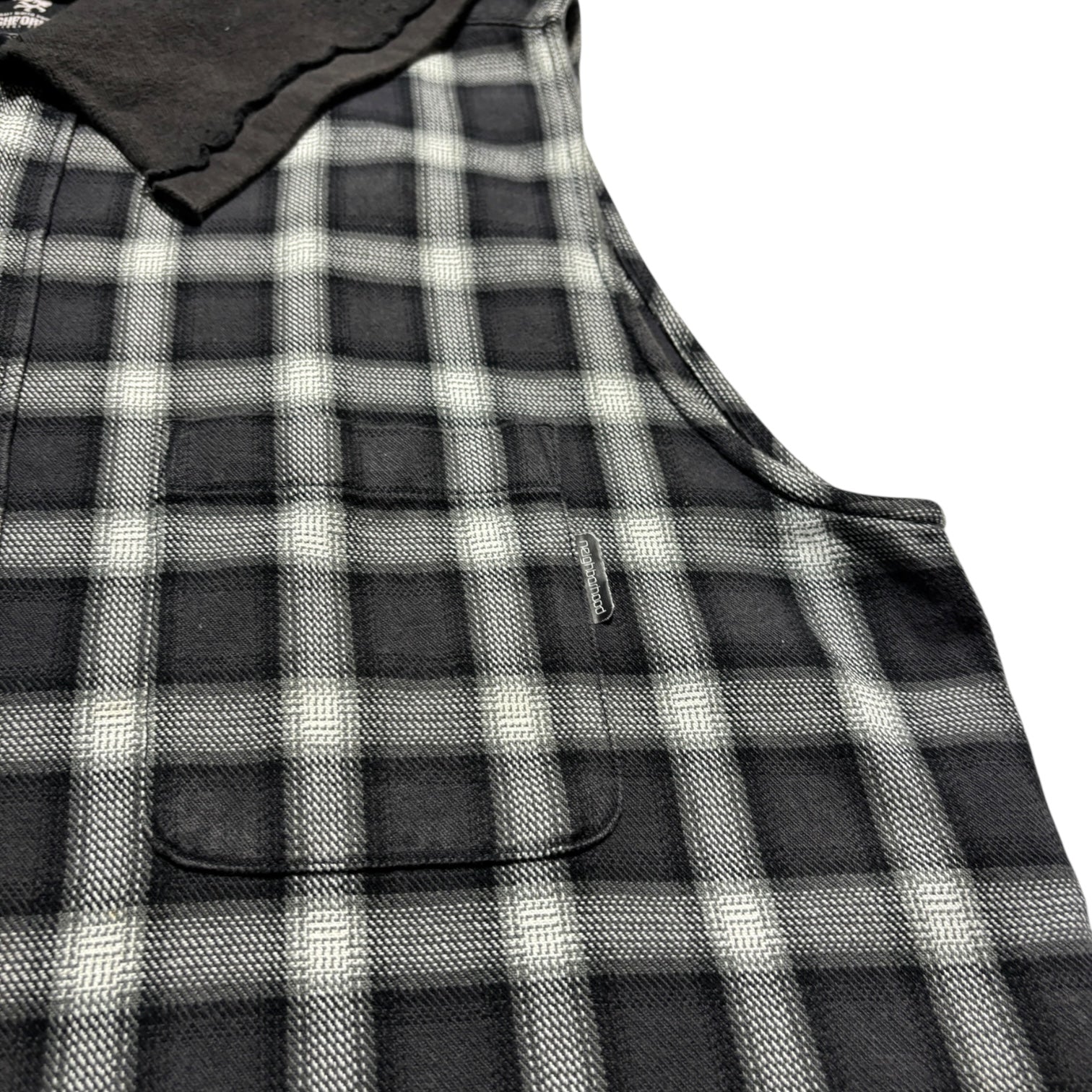 2004 NEIGHBORHOOD Hooded Vest Check