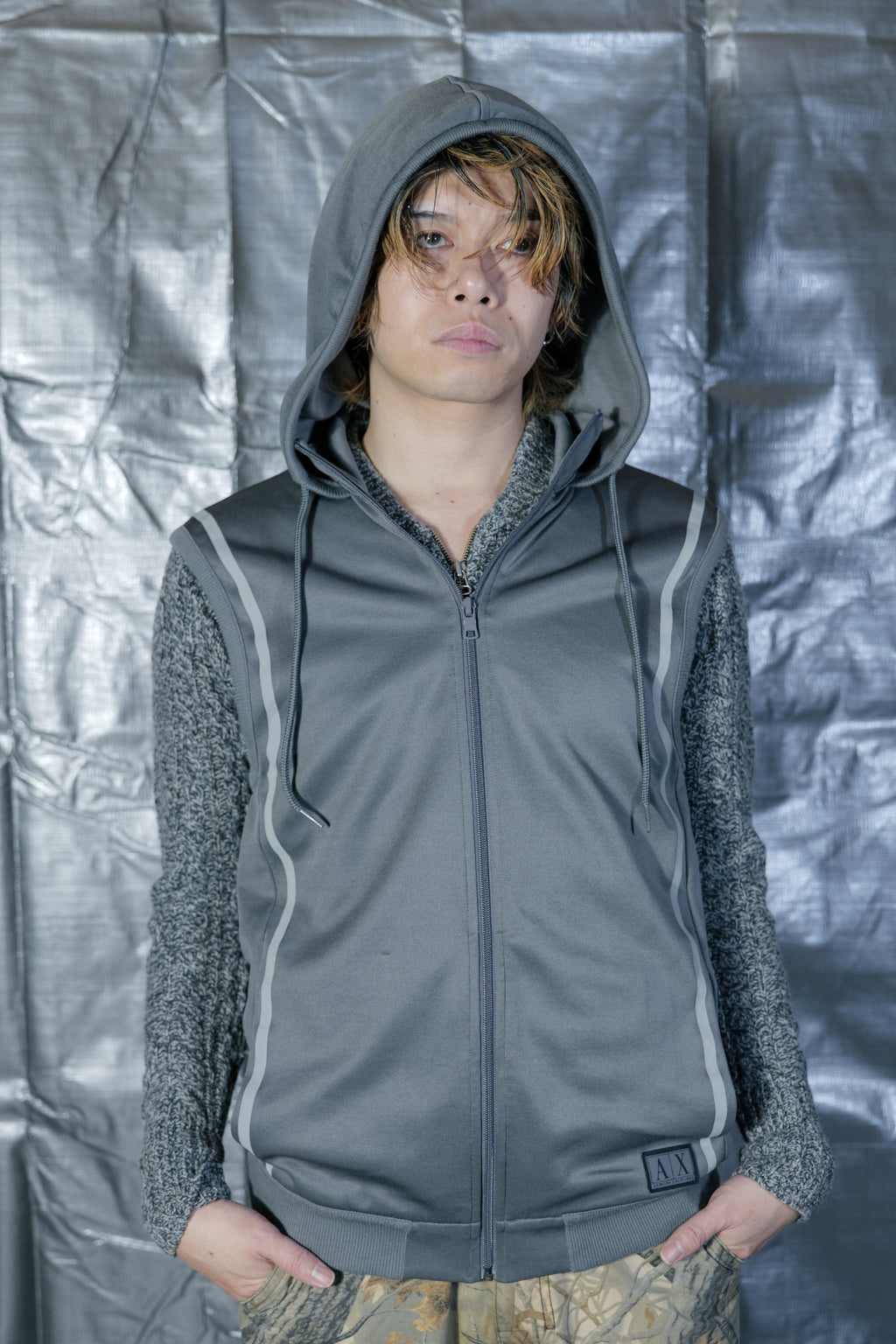 00s Armani Exchange Reflector Hoodie No sleeve