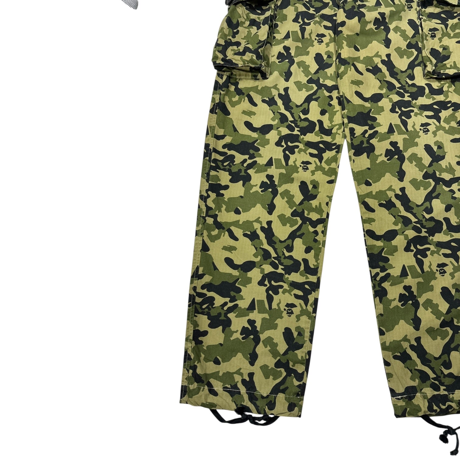 00s Bape head camo cargo